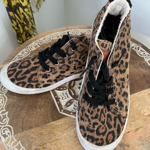 Vintage Havana slip on Sneakers